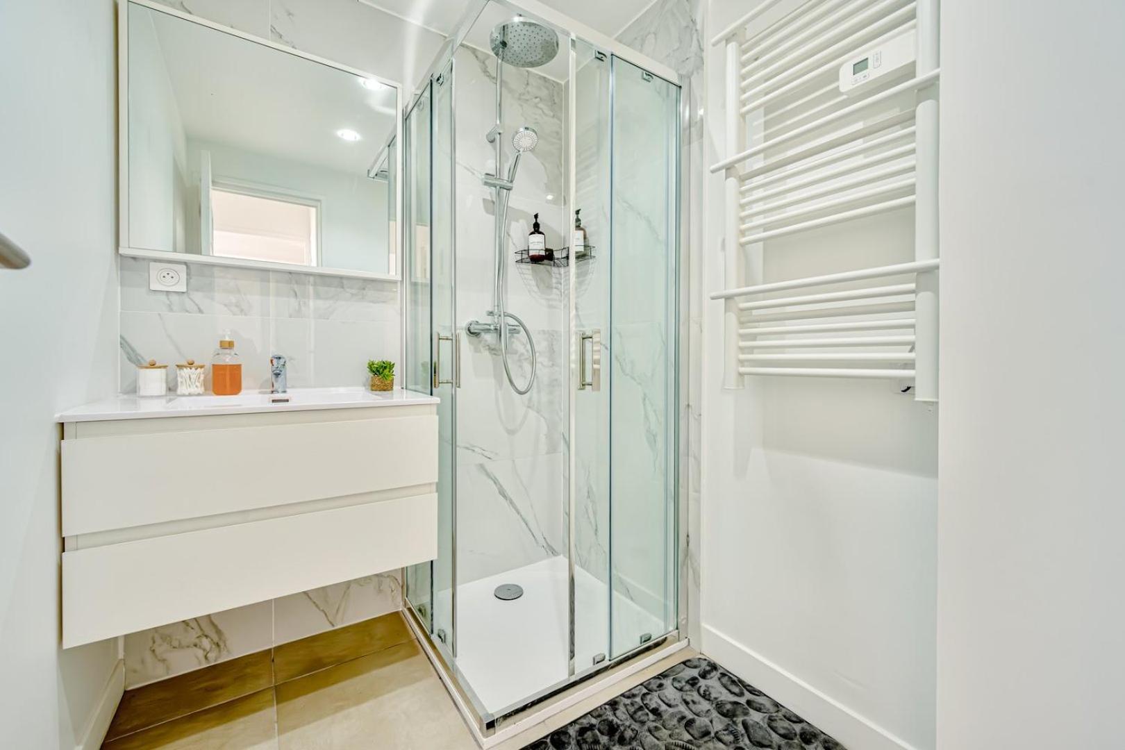טולון Air-Conditioned Apartment - Sea View Port מראה חיצוני תמונה