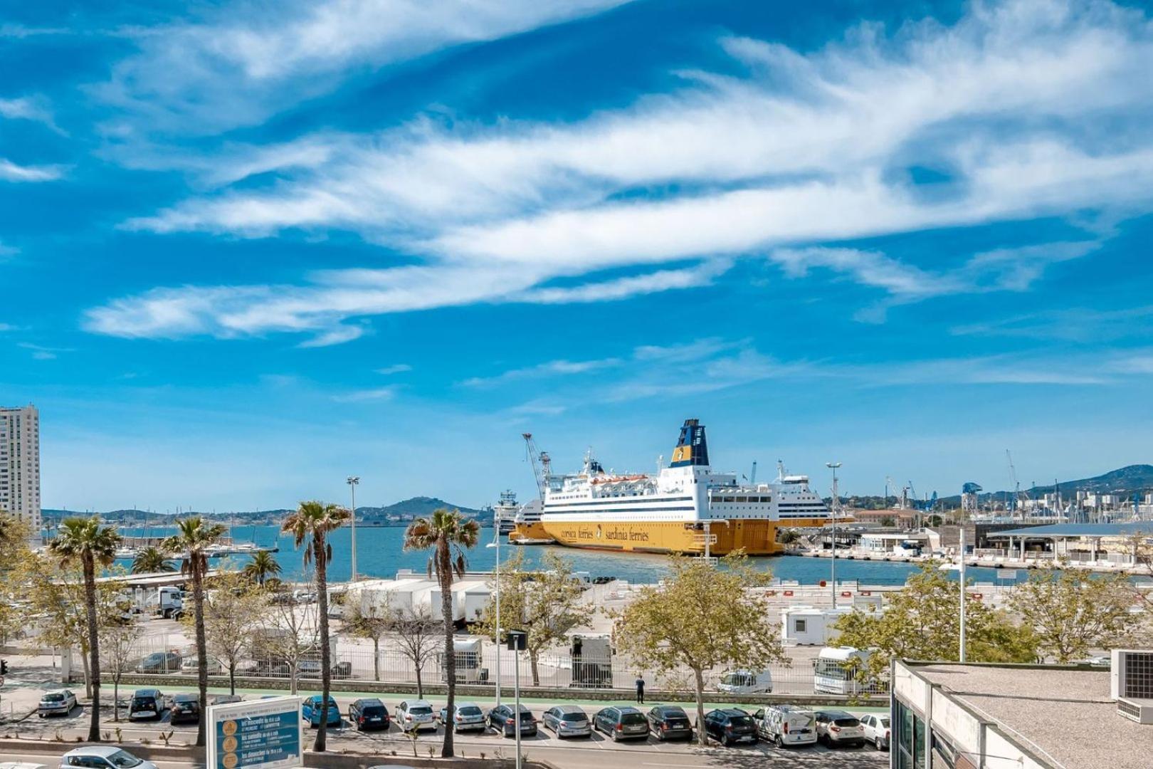 טולון Air-Conditioned Apartment - Sea View Port מראה חיצוני תמונה